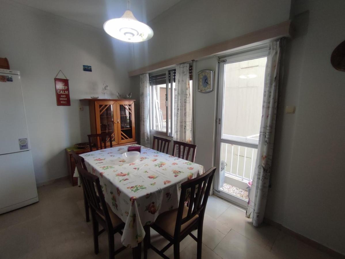 2 Br110 Sqm Free Parking Full Clima Apartment Patras Luaran gambar