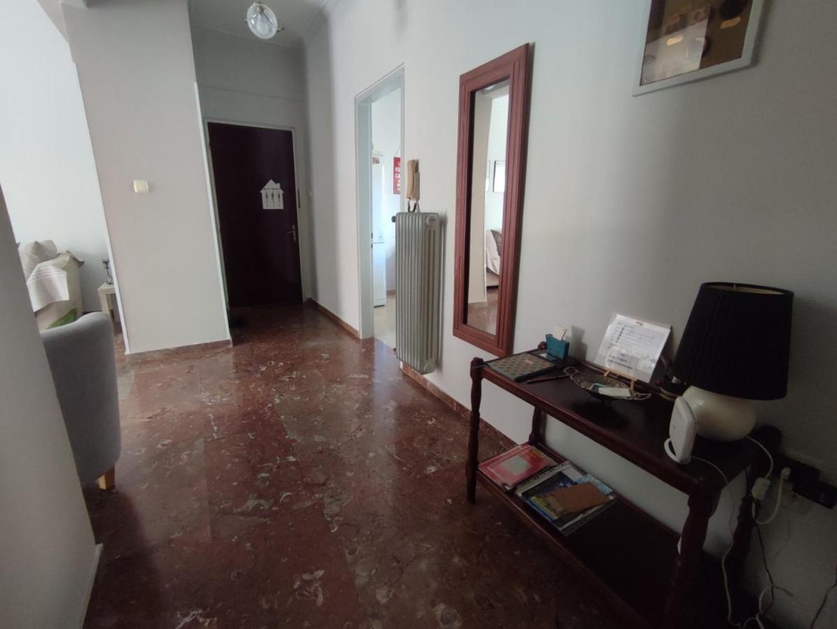 2 Br110 Sqm Free Parking Full Clima Apartment Patras Luaran gambar